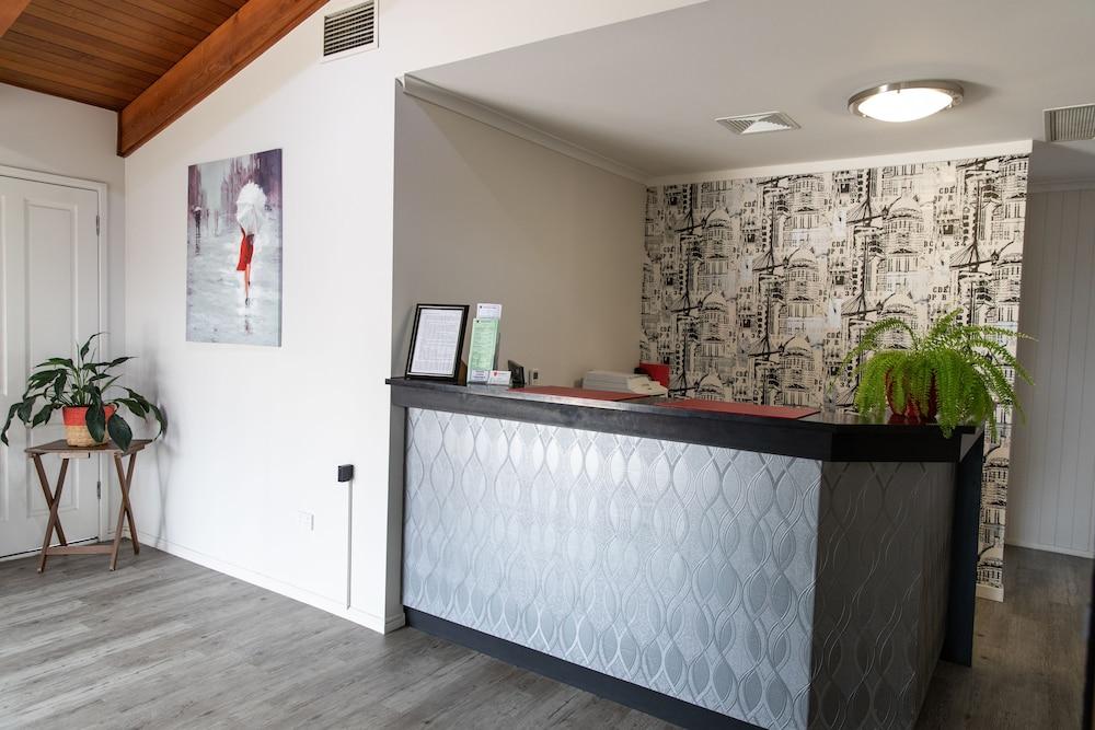 Lantern Motor Inn Mackay Zewnętrze zdjęcie