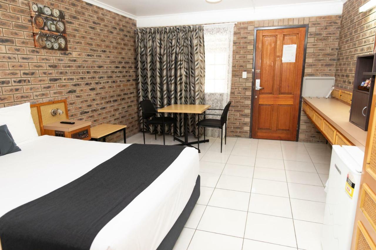 Lantern Motor Inn Mackay Zewnętrze zdjęcie