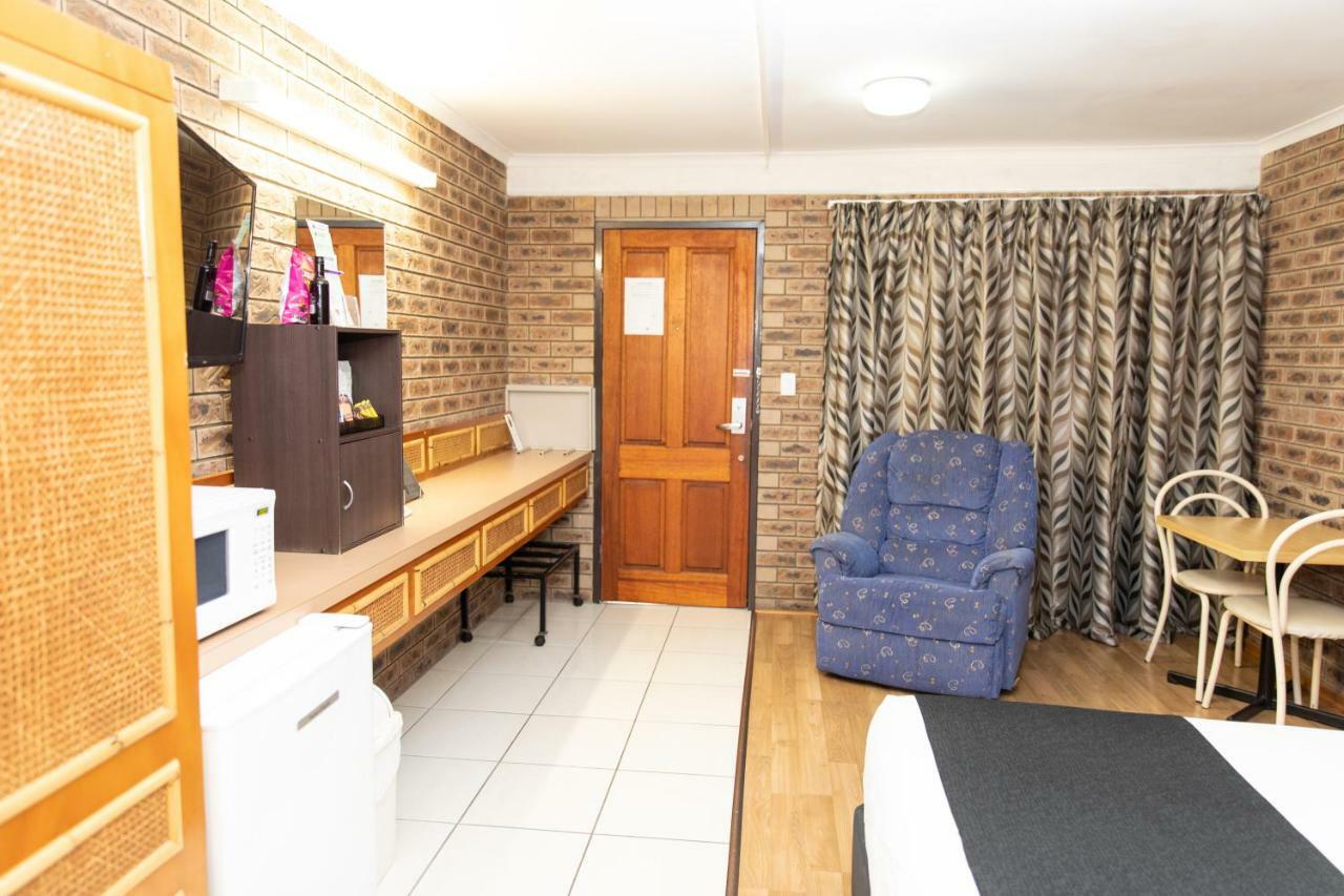 Lantern Motor Inn Mackay Zewnętrze zdjęcie